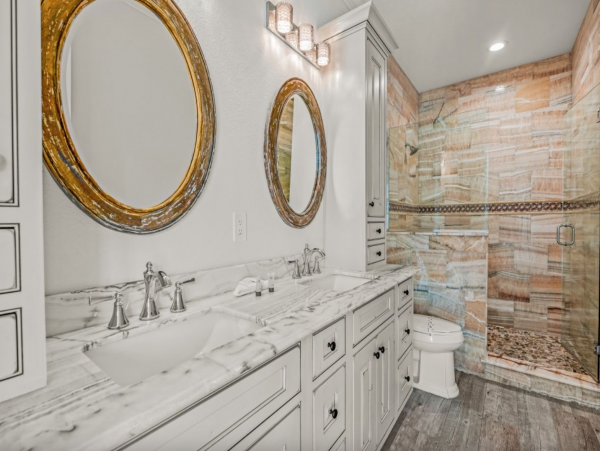Luxury Five Bedroom Luxury Anna Maria Island Rental Home